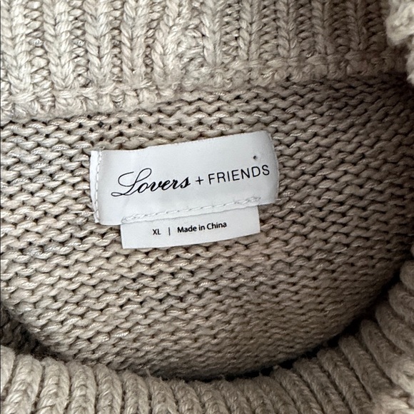 Lovers + Friends Beige Turtleneck Distressed Sweater Size XL - Picture 3 of 4